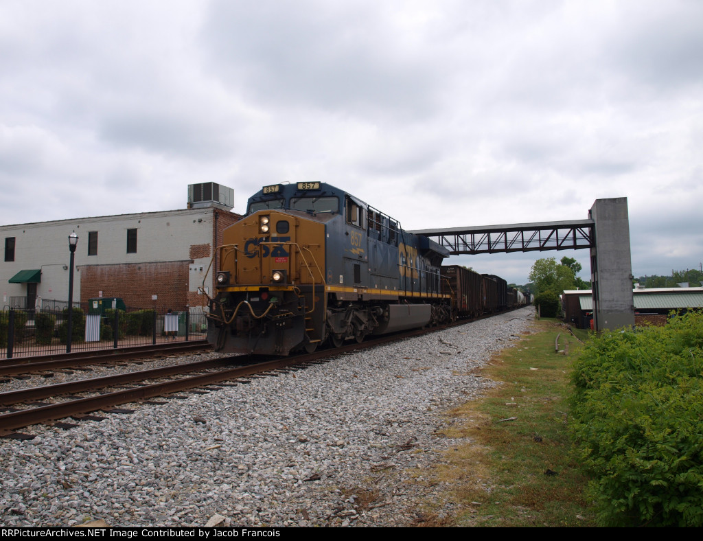 CSX 857